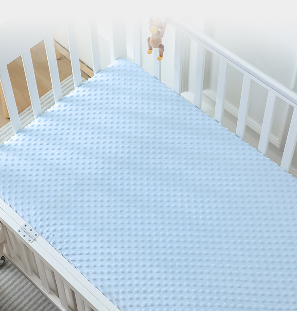 Crib Sheets 3D Dot Velvet Bed  - огляд і ціна Convertible Crib Set